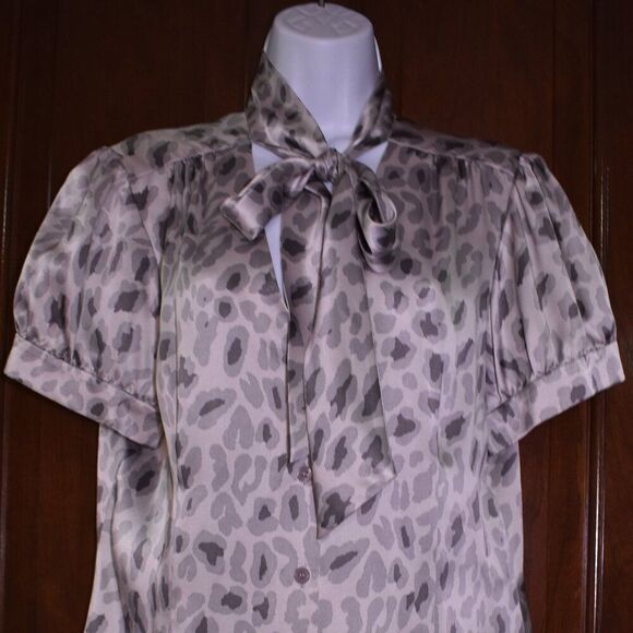 INC Silk Leopard Print Blouse Sz 14 L Gray Silver Button Up Chic Animal Print - Picture 10 of 16
